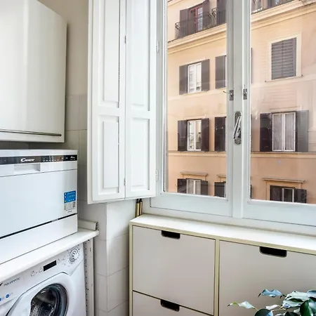 Your Nest With Wooden Ceilings In Monti * Rome